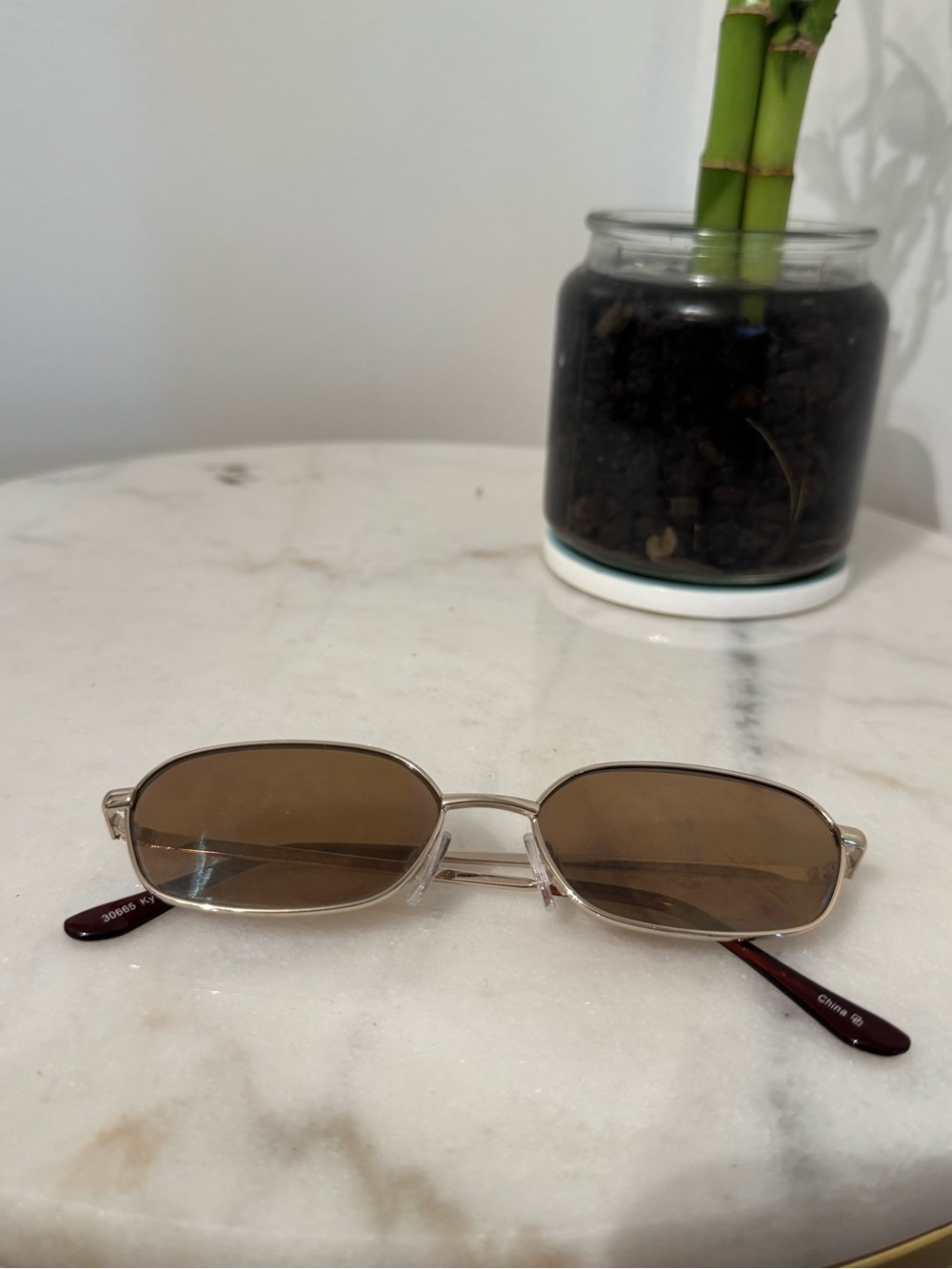 Y2K women’s sunglasses - Picture 3 of 3